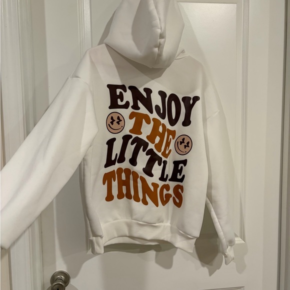 SHEIN Tops - SHEIN White Fleece Pullover Hoodie